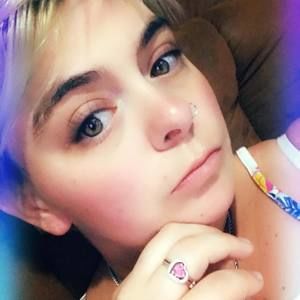 Meet your Posher, Shay